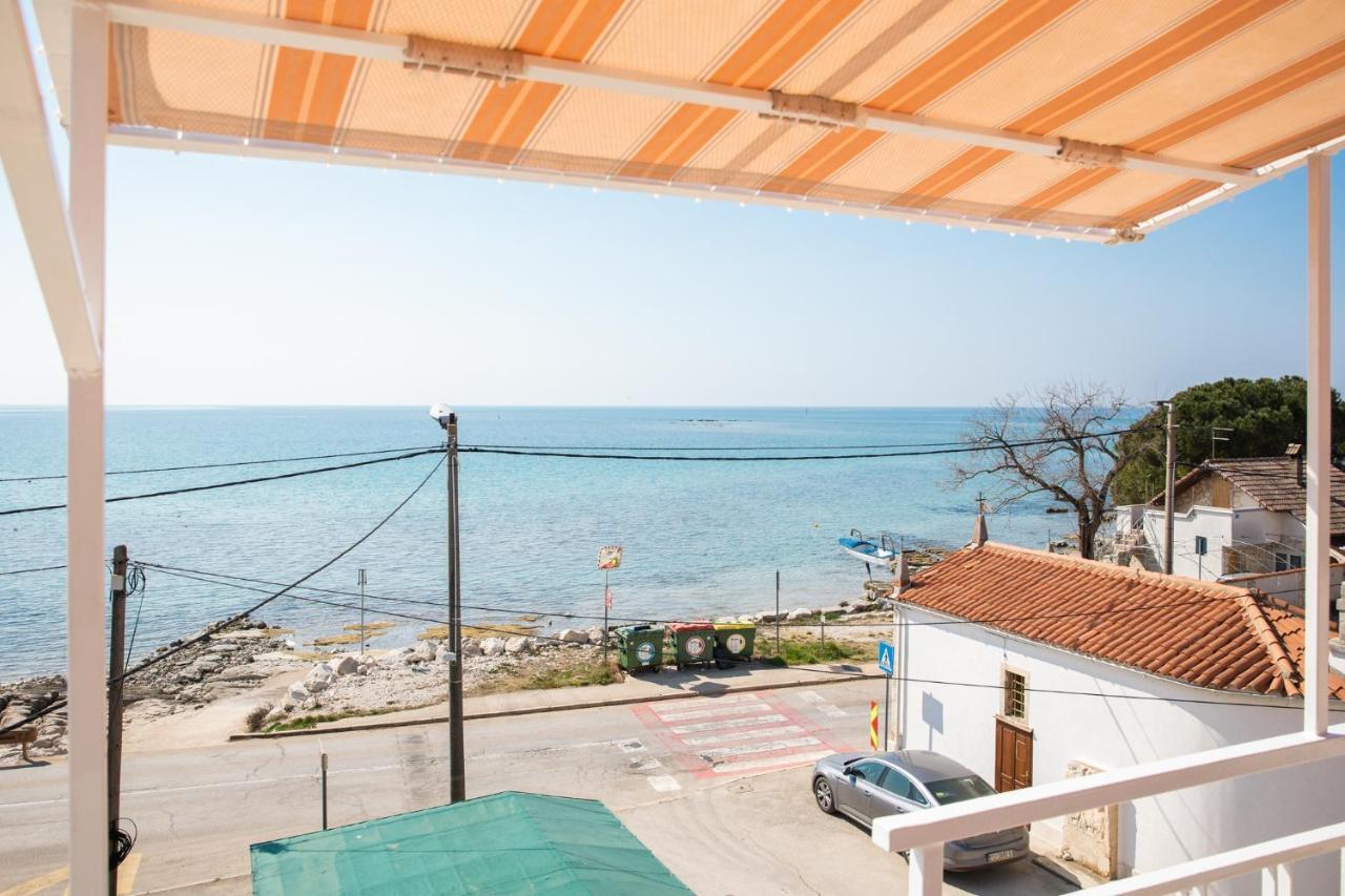 Apartments By The Sea Zambratija, Umag - 2557 Exterior photo
